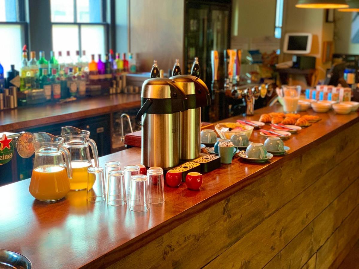 Crown & Anchor Hotell Woking Eksteriør bilde